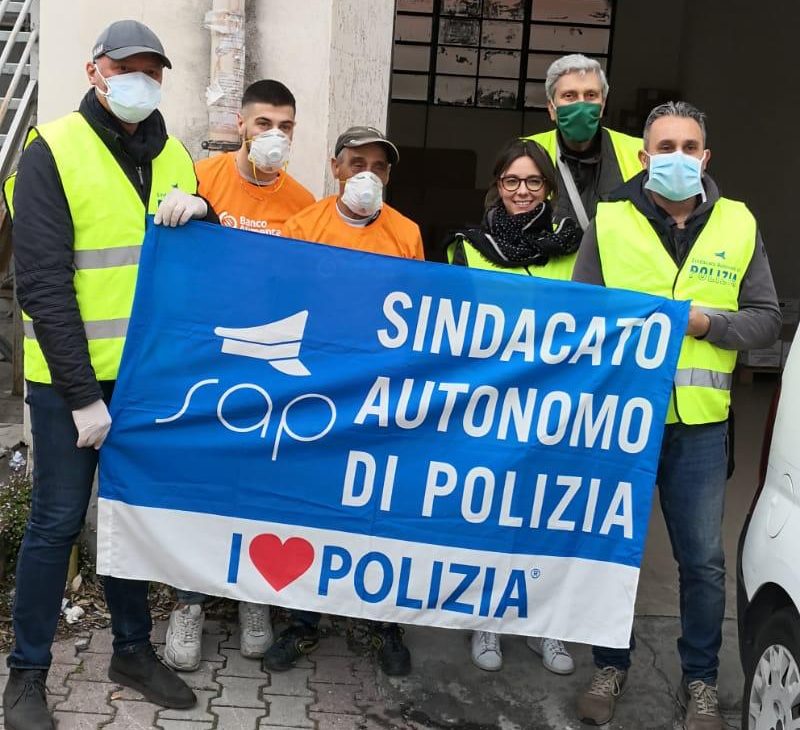 Il SapPolizia dona beni al Banco alimentare Stampalibera.it